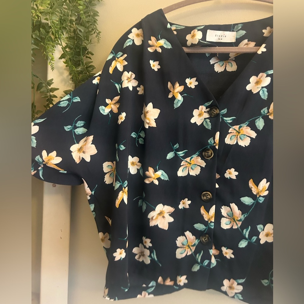 Elodie Floral Button-Up Top